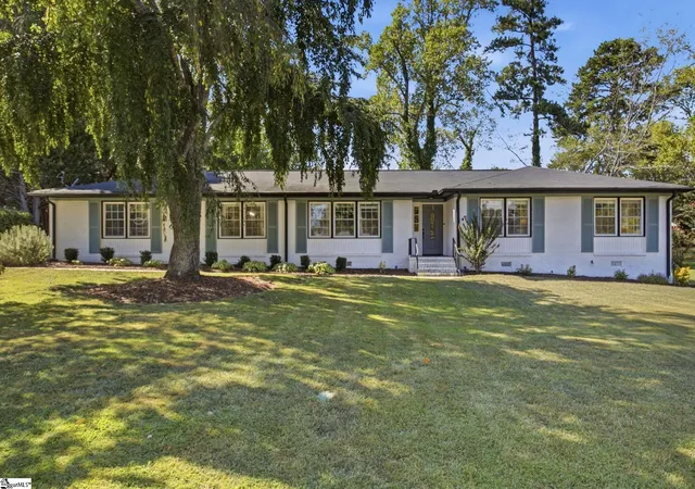 Photo 1 of Single family home for sale at 41 Dagenham Dr, Greenville, SC 29615 | MLS# 1603637 | Listing updated on 2026-09-11