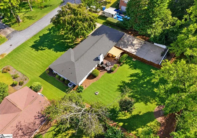 Photo 39 of Single family home for sale at 41 Dagenham Dr, Greenville, SC 29615 | MLS# 1603637 | Listing updated on 2026-09-11