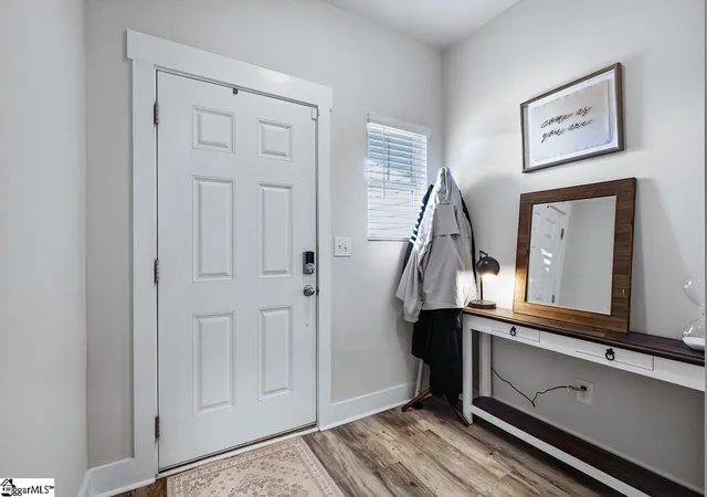 Photo 3 of Townhouse for sale at 434 Ellis Ml St, Simpsonville, SC 29680 | MLS# 1605520 | Listing updated on 2026-10-20