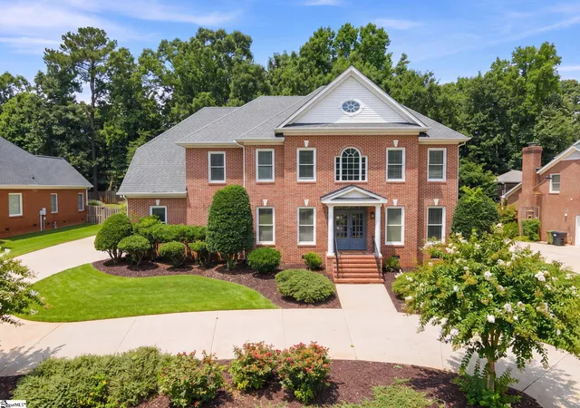 Photo 1 of Single family home for sale at 723 Carriage Hl Rd, Simpsonville, SC 29681 | MLS# 1603251 | Listing updated on 2026-09-16