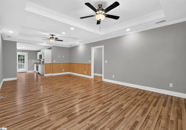 Photo 3 of Single family home for sale at 5255 Allen Brg Rd, Fountain Inn, SC 29644 | MLS# 1603483 | Listing updated on 2026-09-11