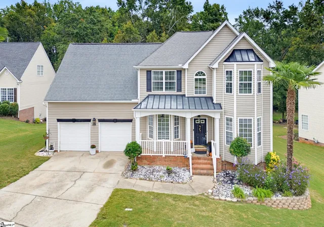 Photo 1 of Single family home for sale at 500 Summerridge Ct, Simpsonville, SC 29681 | MLS# 1605723 | Listing updated on 2026-10-07