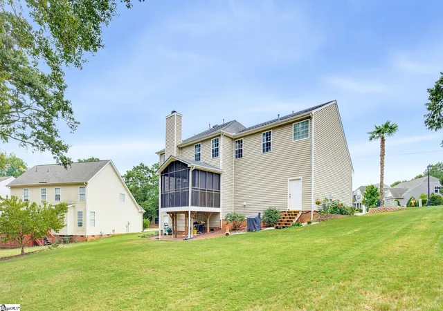 Photo 2 of Single family home for sale at 500 Summerridge Ct, Simpsonville, SC 29681 | MLS# 1605723 | Listing updated on 2026-10-07