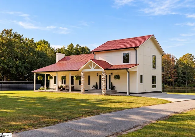 Photo 1 of Single family home for sale at 959 Turkey Farm Rd, Chesnee, SC 29323 | MLS# 1601068 | Listing updated on 2026-10-05