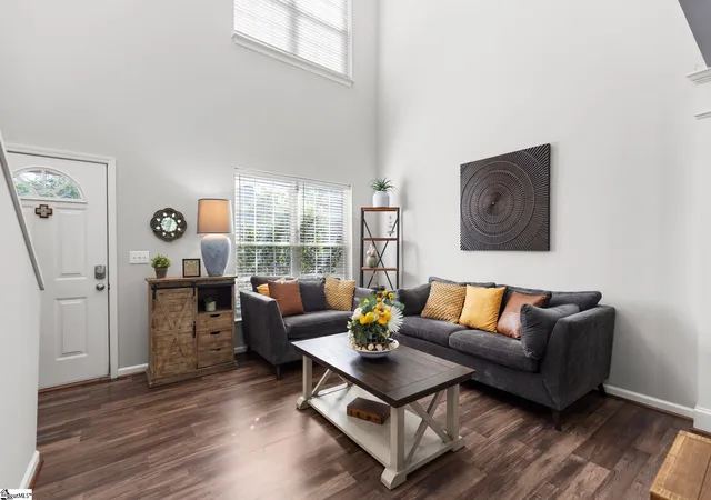 Photo 3 of Townhouse for sale at 817 Weybourne Dr, Greer, SC 29650 | MLS# 1602069 | Listing updated on 2026-09-11