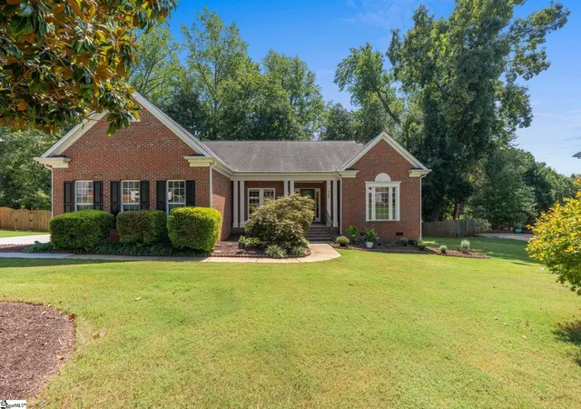 Photo 1 of Single family home for sale at 121 Century Oaks Dr, Easley, SC 29642 | MLS# 1604341 | Listing updated on 2026-09-24