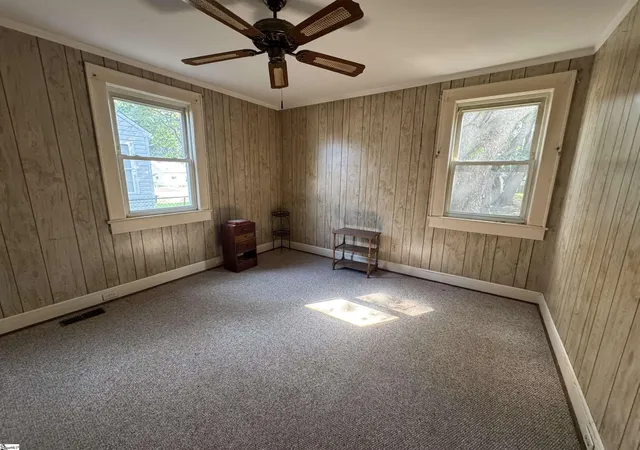 Photo 4 of Single family home for sale at 26 N Washington Ave, Greenville, SC 29611 | MLS# 1603555 | Listing updated on 2026-09-11