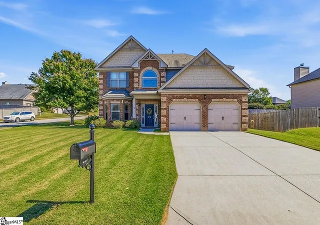 Photo 2 of Single family home for sale at 274 Springlakes Eastate Dr, Lyman, SC 29365 | MLS# 1606265 | Listing updated on 2026-10-11