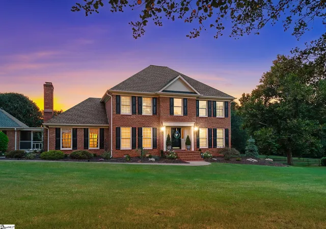 Photo 3 of Single family home for sale at 242 W Killarney Lake, Moore, SC 29369 | MLS# 1602971 | Listing updated on 2026-09-08