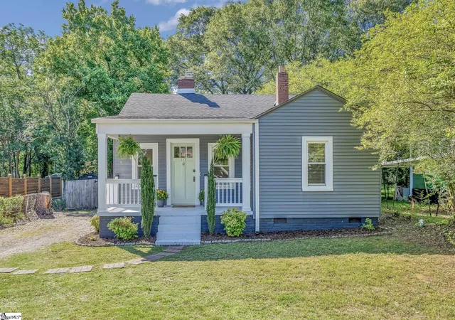 Photo 1 of Single family home for sale at 115 Brookdale Ave, Greenville, SC 29607 | MLS# 1593852 | Listing updated on 2026-10-29