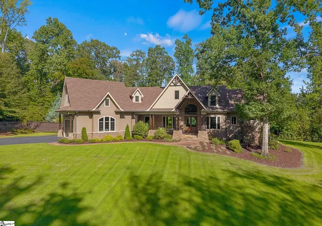 Photo 1 of Single family home for sale at 141 Joe Leonard Rd, Greer, SC 29651 | MLS# 1603995 | Listing updated on 2026-09-21