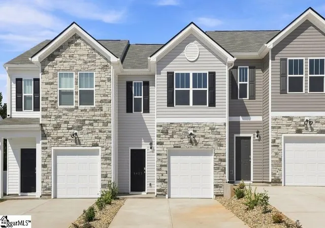 Photo 1 of Townhouse for sale at 3453 Hunters Brook Dr, Boiling Springs, SC 29316 | MLS# 1592237 | Listing updated on 2026-09-14