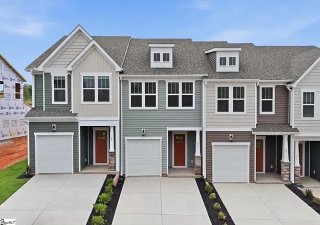 Photo 1 of Townhouse for sale at 44 Shoemaker Rd, Greenville, SC 29617 | MLS# 1603884 | Listing updated on 2026-09-25