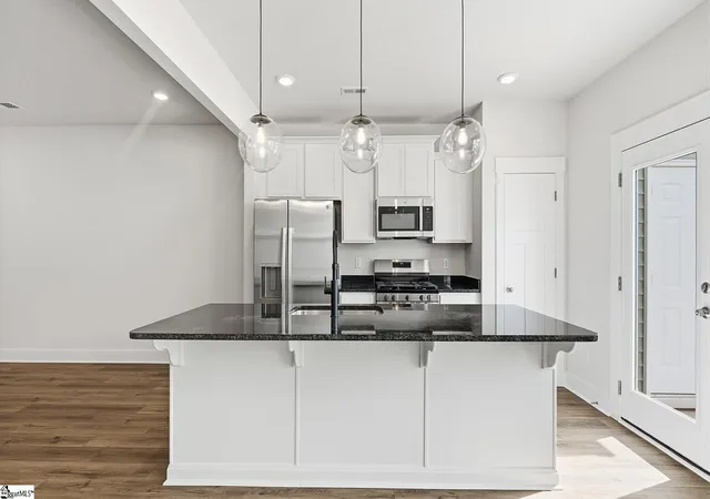 Photo 3 of Townhouse for sale at 44 Shoemaker Rd, Greenville, SC 29617 | MLS# 1603884 | Listing updated on 2026-09-25