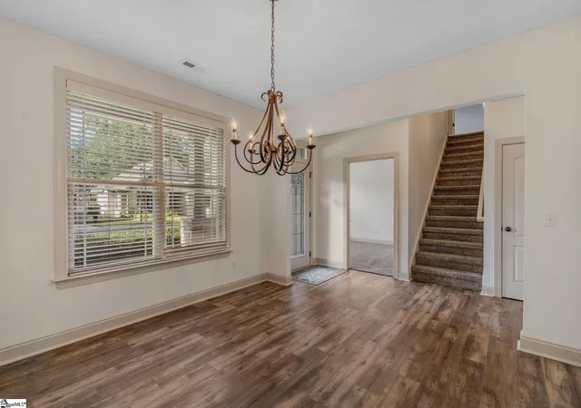 Photo 3 of Single family home for sale at 6 Dolerite Dr, Taylors, SC 29687 | MLS# 1605085 | Listing updated on 2026-10-23