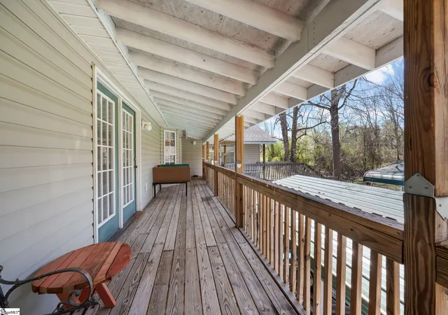 Photo 3 of Single family home for sale at 2883 N Highway 101, Greer, SC 29651 | MLS# 1603038 | Listing updated on 2026-09-08