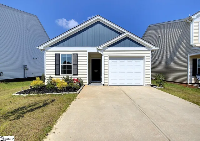 Photo 1 of Single family home for sale at 7007 Wingate Dr, Inman, SC 29349 | MLS# 1605058 | Listing updated on 2026-09-28