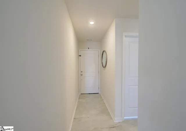Photo 3 of Single family home for sale at 7007 Wingate Dr, Inman, SC 29349 | MLS# 1605058 | Listing updated on 2026-09-28