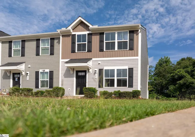 Photo 1 of Townhouse for sale at 545 Hampton Townes Dr, Greenville, SC 29617 | MLS# 1602933 | Listing updated on 2026-09-04