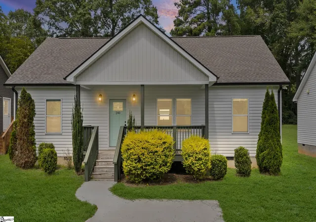 Photo 1 of Single family home for sale at 240 Stone Ave, Woodruff, SC 29388 | MLS# 1602693 | Listing updated on 2026-09-13
