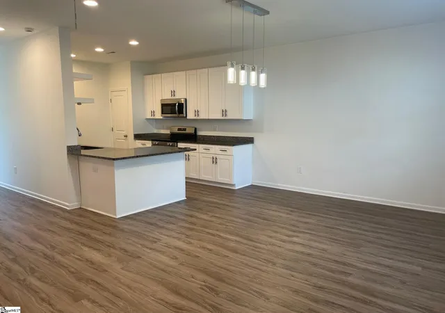 Photo 3 of House for sale at 705 W Parker Rd, Greenville, SC 29611 | MLS# 1601598 | Listing updated on 2026-09-11