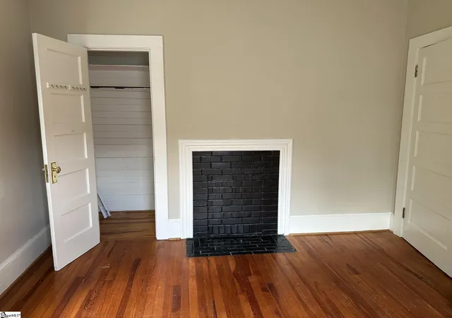 Photo 3 of Single family home for sale at 108 Moreland Ave, Laurens, SC 29360 | MLS# 1603738 | Listing updated on 2026-09-14