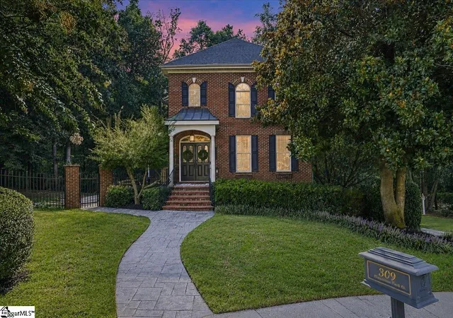 Photo 2 of Single family home for sale at 309 Chancellors Park Ct, Simpsonville, SC 29681 | MLS# 1602773 | Listing updated on 2026-09-02