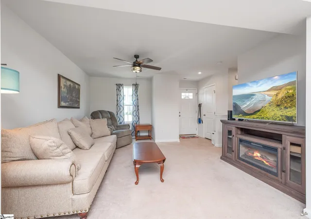 Photo 3 of Townhouse for sale at 126 Fernside Ct, Greenville, SC 29617 | MLS# 1603550 | Listing updated on 2026-09-11