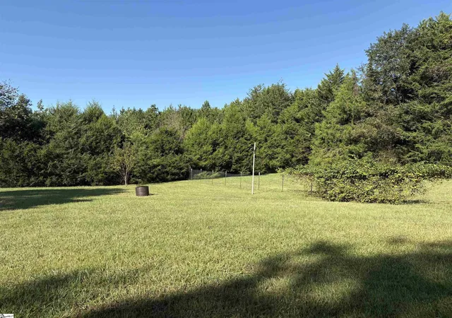 Photo 22 of Manufactured home for sale at 347a Shelton Rd, Travelers Rest, SC 29690 | MLS# 1603404 | Listing updated on 2026-09-10