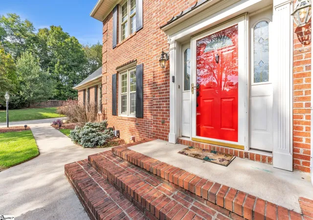 Photo 3 of Single family home for sale at 101 Westchester Way, Easley, SC 29642 | MLS# 1603866 | Listing updated on 2026-10-01