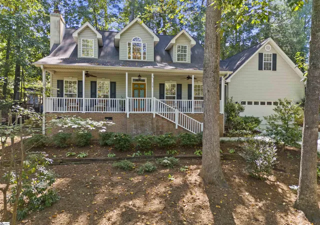 Photo 1 of Single family home for sale at 310 Ashford Ave, Greenville, SC 29609 | MLS# 1604069 | Listing updated on 2026-09-18