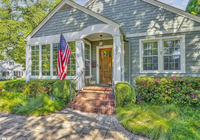 Photo 41 of Single family home for sale at 201 Brookwood Dr, Greenville, SC 29605 | MLS# 1603630 | Listing updated on 2026-09-11