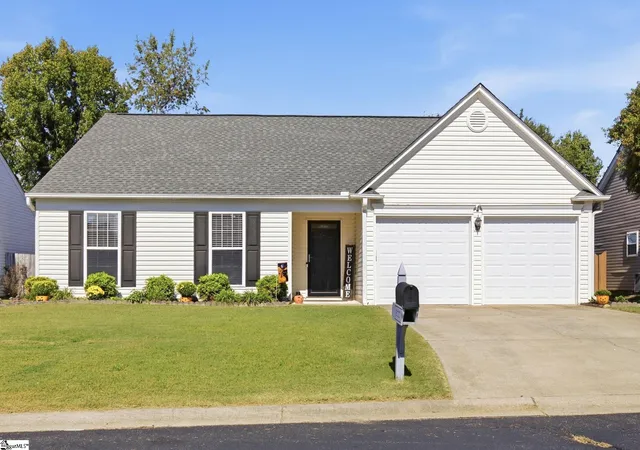 Photo 1 of Single family home for sale at 203 Woolridge Way, Greer, SC 29650 | MLS# 1605604 | Listing updated on 2026-10-18