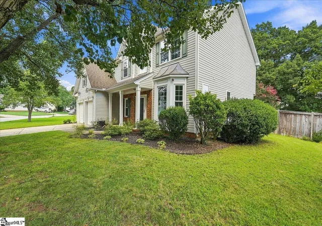 Photo 2 of Single family home for sale at 103 Woodruff Lake Way, Simpsonville, SC 29681 | MLS# 1602694 | Listing updated on 2026-09-02