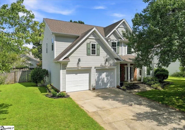 Photo 3 of Single family home for sale at 103 Woodruff Lake Way, Simpsonville, SC 29681 | MLS# 1602694 | Listing updated on 2026-09-02