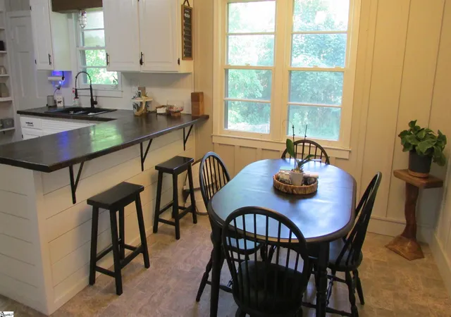 Photo 4 of Single family home for sale at 1071 Bethel Church Rd, Laurens, SC 29360 | MLS# 1603312 | Listing updated on 2026-09-09