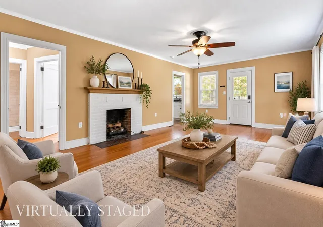Photo 2 of Single family home for sale at 213 Oak Dr, Belton, SC 29627 | MLS# 1605672 | Listing updated on 2026-10-19