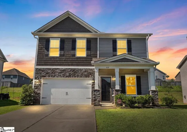 Photo 1 of Single family home for sale at 633 Grantleigh Dr, Duncan, SC 29334 | MLS# 1599063 | Listing updated on 2026-10-15