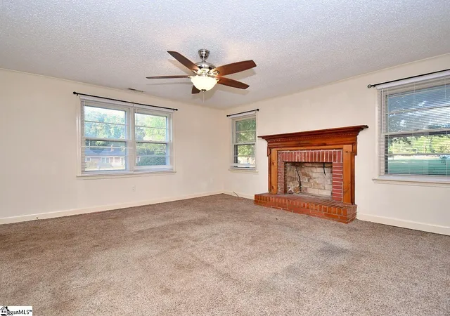 Photo 3 of Single family home for sale at 239 Eastbrook Dr, Woodruff, SC 29388 | MLS# 1602600 | Listing updated on 2026-09-02