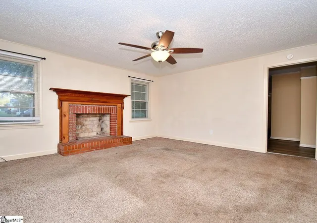 Photo 3 of Single family home for sale at 239 Eastbrook Dr, Woodruff, SC 29388 | MLS# 1602600 | Listing updated on 2026-09-02