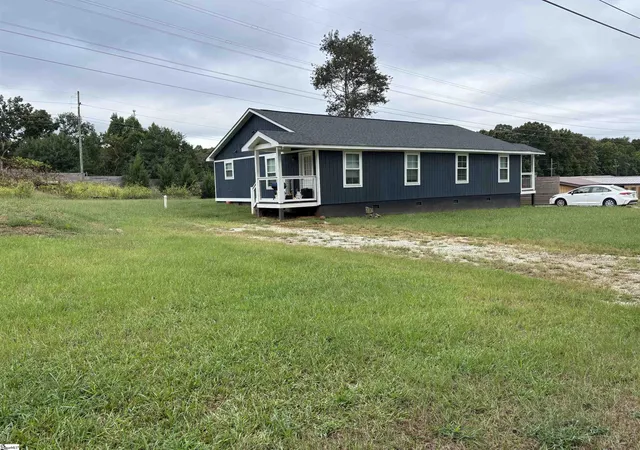 Photo 1 of Multi family home for sale at 125 Overbrook Dr, Liberty, SC 29657 | MLS# 1604900 | Listing updated on 2026-10-06