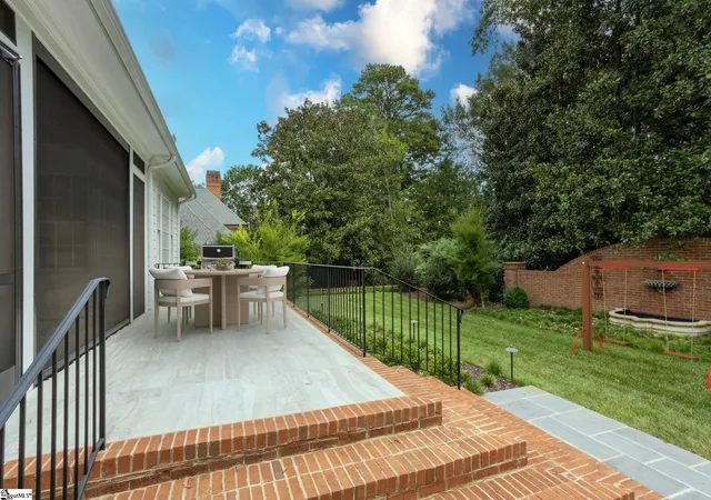 Photo 4 of Single family home for sale at 504 Hidden Hills Dr, Greenville, SC 29605 | MLS# 1603311 | Listing updated on 2026-09-10