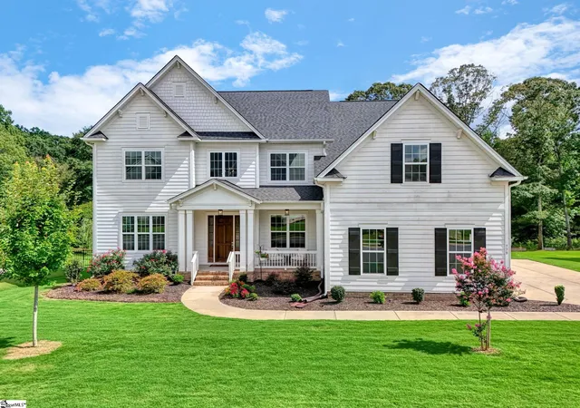 Photo 3 of Single family home for sale at 779 Enoree River Pl, Greer, SC 29651 | MLS# 1600292 | Listing updated on 2026-09-14