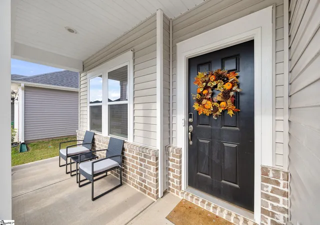 Photo 2 of Single family home for sale at 1043 Appalachian Dr, Moore, SC 29369 | MLS# 1604675 | Listing updated on 2026-10-13