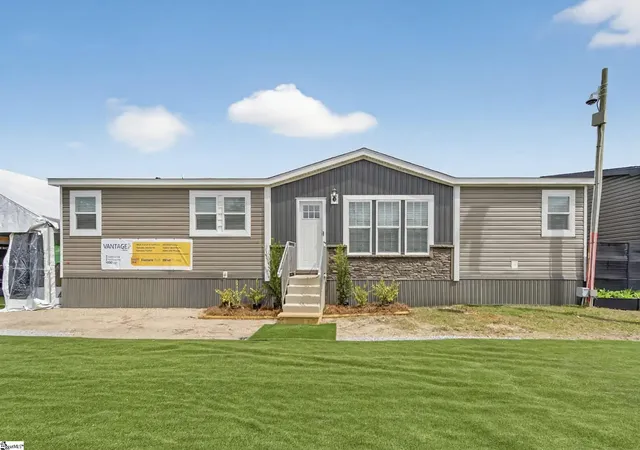 Manufactured home for sale at 1379 Ruhamah Rd, Liberty, SC 29657 | MLS# 1604766