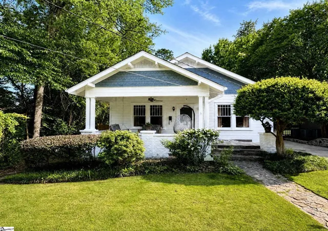 Photo 1 of Single family home for sale at 118 E Earle St, Greenville, SC 29609 | MLS# 1604492 | Listing updated on 2026-09-22
