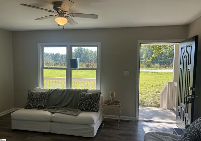 Photo 4 of Single family home for sale at 1441 Double A Trl, Clinton, SC 29325 | MLS# 1604208 | Listing updated on 2026-09-18