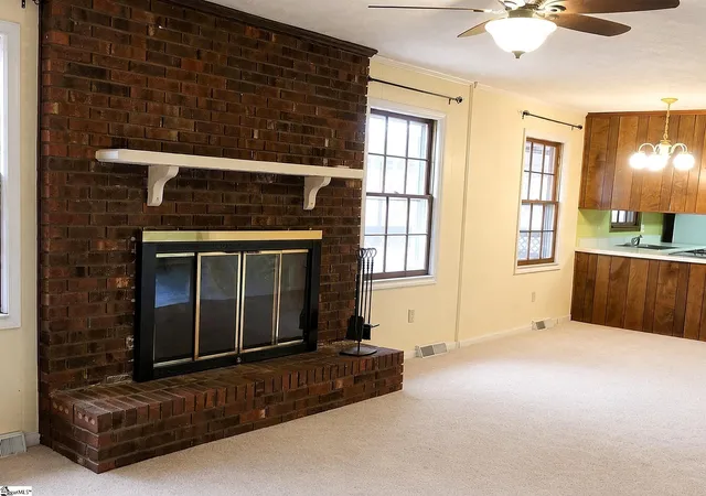 Photo 3 of Single family home for sale at 300 Colony Rd, Travelers Rest, SC 29690 | MLS# 1605021 | Listing updated on 2026-10-01