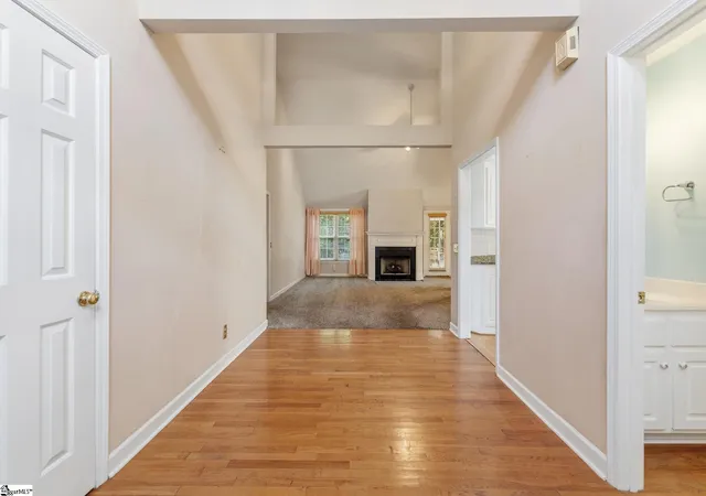 Photo 4 of Single family home for sale at 207 Kinard Way, Simpsonville, SC 29681 | MLS# 1604311 | Listing updated on 2026-10-16
