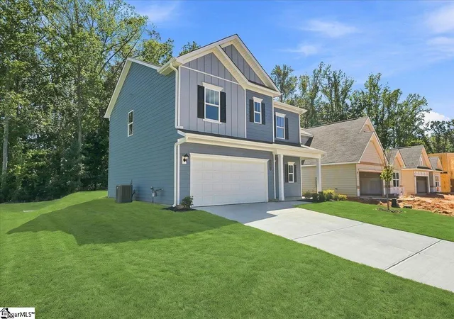 Photo 2 of Single family home for sale at 1231 Canterfield Pl, Spartanburg, SC 29307 | MLS# 1596582 | Listing updated on 2026-09-16